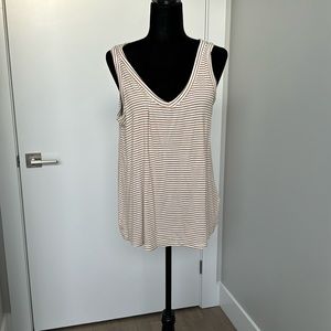 Tank top Size large Old Navy